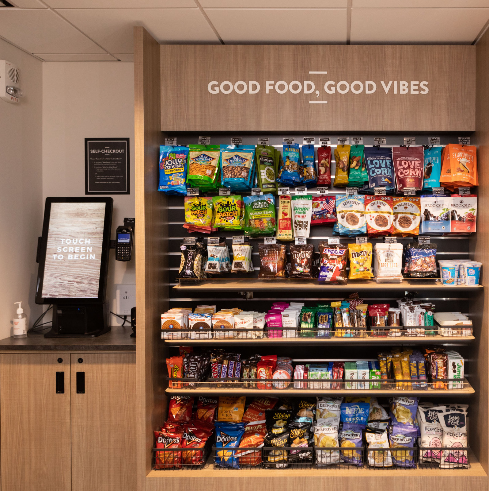Good Food, Good Vibes station Good Food, Good Vibes station